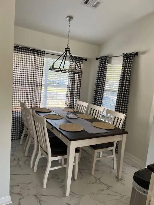 The Robin House Villa Savannah Holiday home